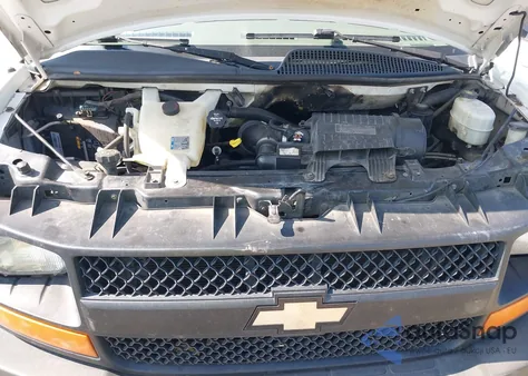 2014 Chevrolet Express 2500 Work Van from USA, damaged, VIN 1GCWGFCA7E1122644